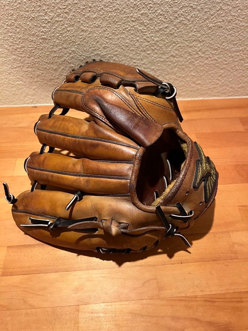 MIZUNO ミズノ 硬式用 投手用 グローブ 16 良型 即使用可 ピッチャー