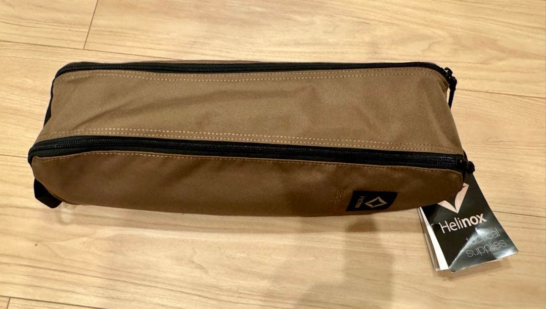 シムクラフト　T.G.F.ウォールナット、アイアン天板、テーブルM