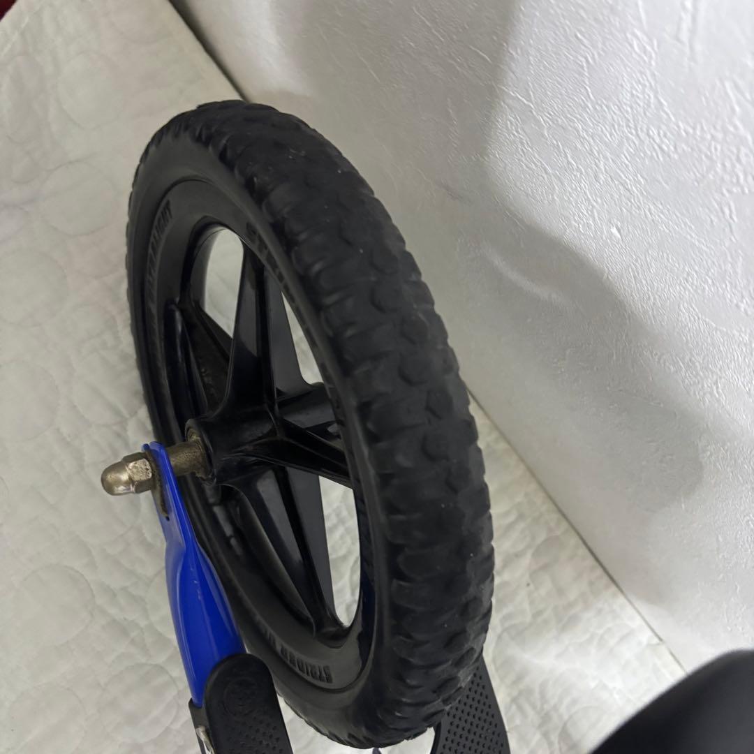 【日本正規品】STRIDER ストライダースポーツ 12 インチ ブルー　青