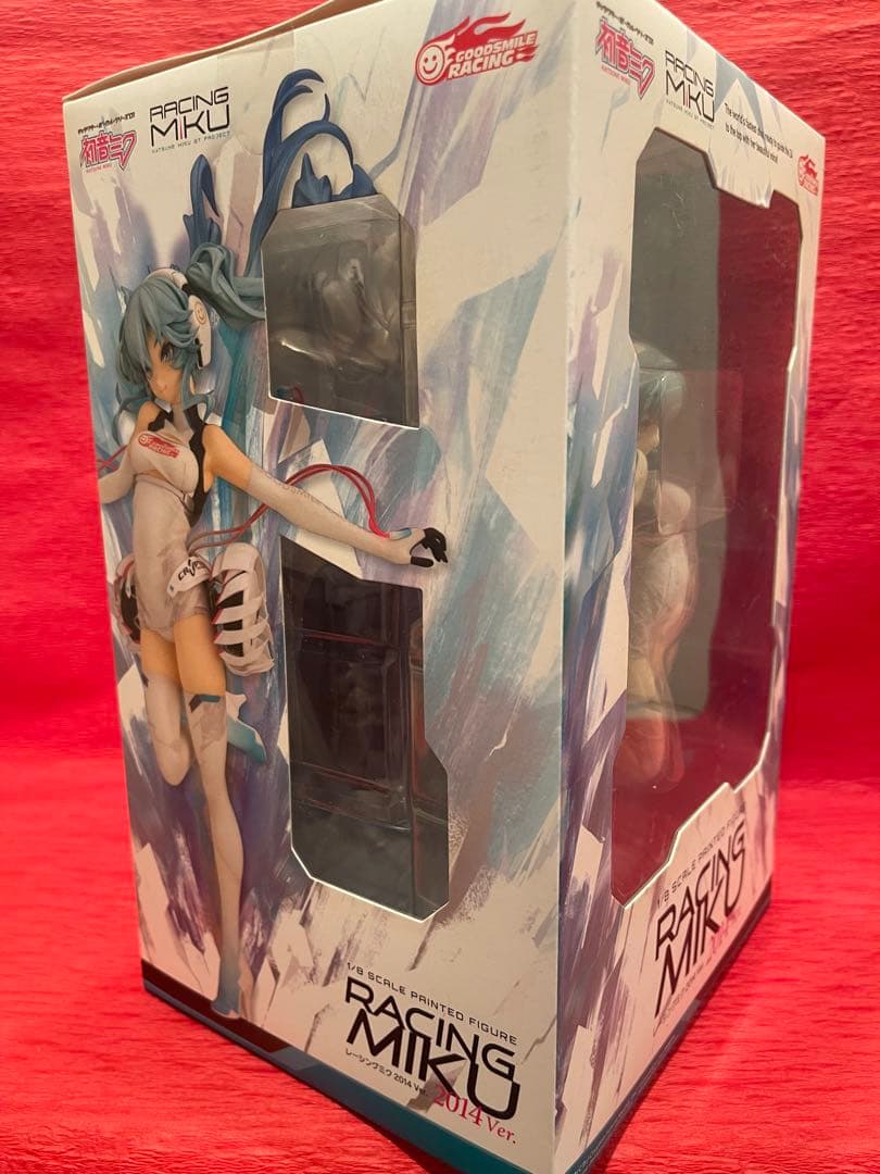 未開封レーシングミク2014 Ver. 1/8スケールフィギュア