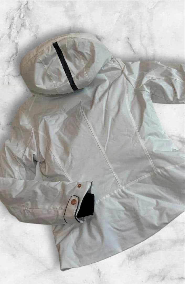 e115 フェニックス レディース スキーウェア 上下セット新品未使用 Sサイズ