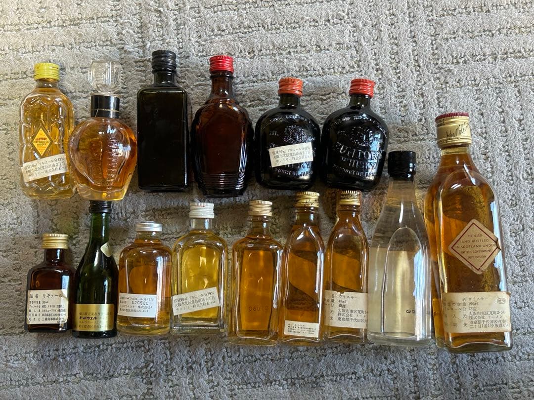 希少 ウイスキー ミニボトル まとめ売り サントリー ニッカ ジョニーウォーカ等