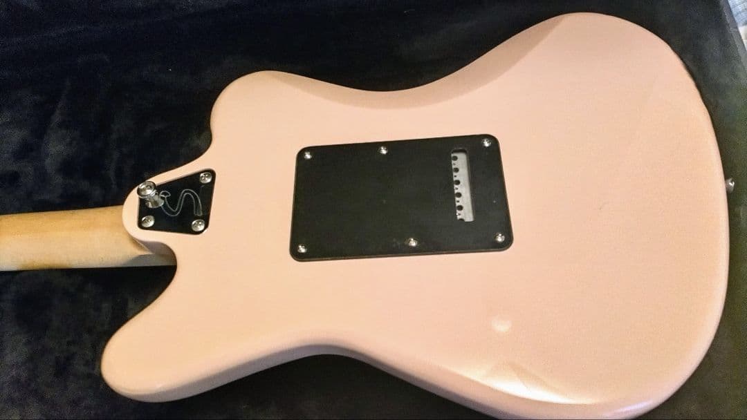 ギター Squier Paranormal Super-Sonic Shell Pink
