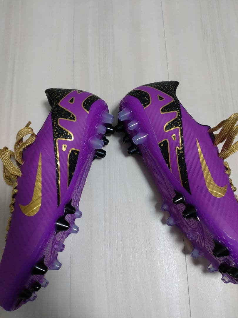 NIKE新品サッカースパイク　ナイキ　特注