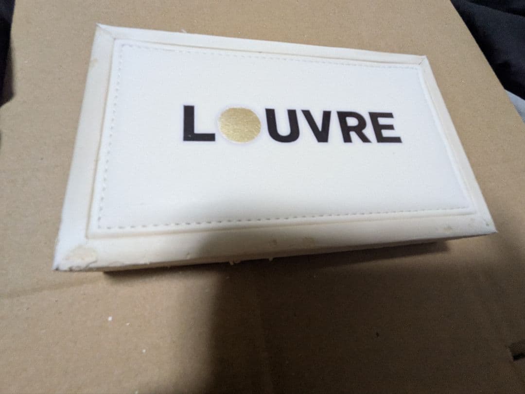 ルーブル美術館1オンス純銀3枚　BOX劣化あり