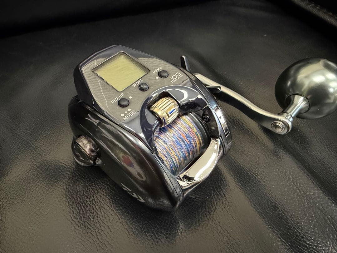 美品⭐︎DAIWA SEABORG 300J 電動リール