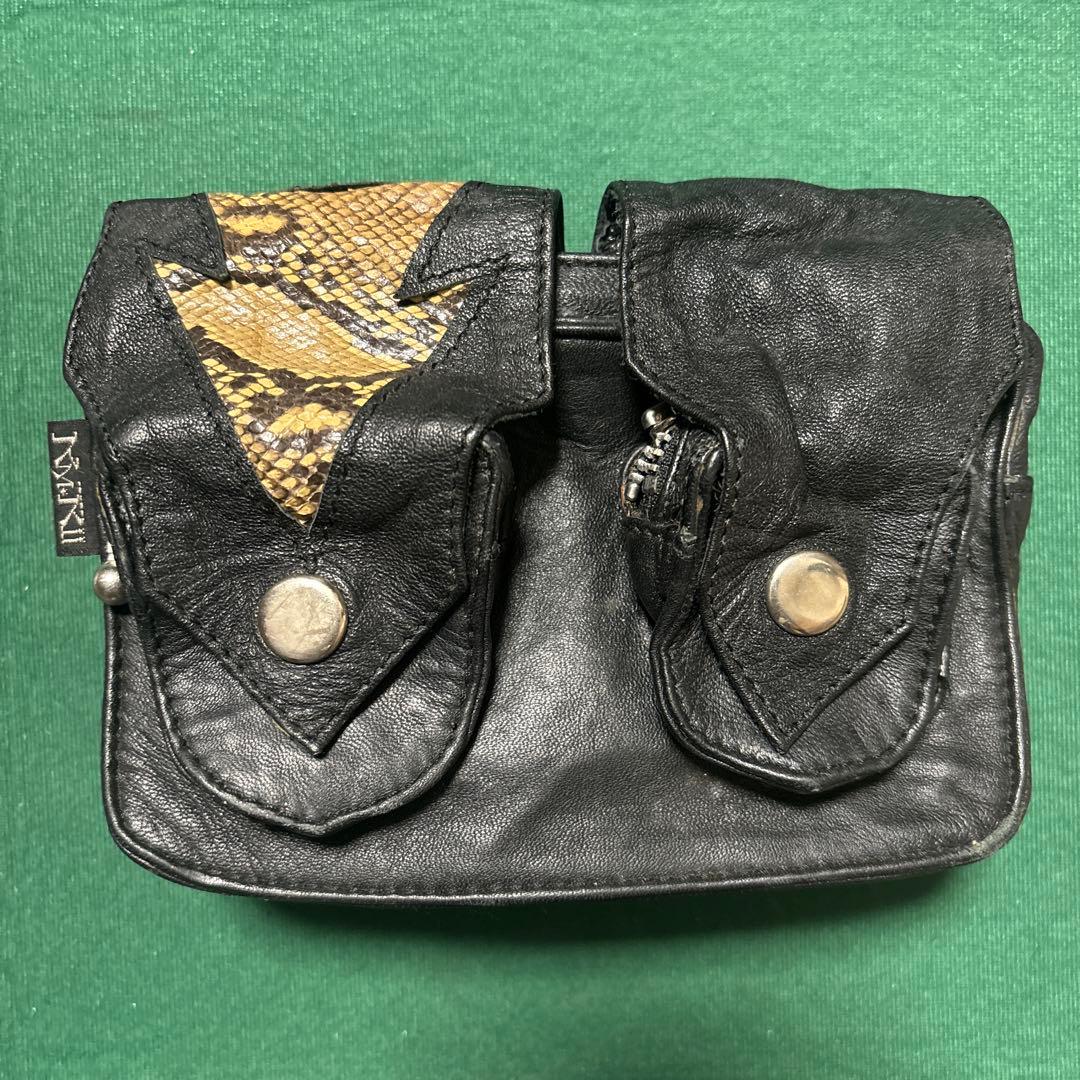 KMRii ケムリ wasit pouch python