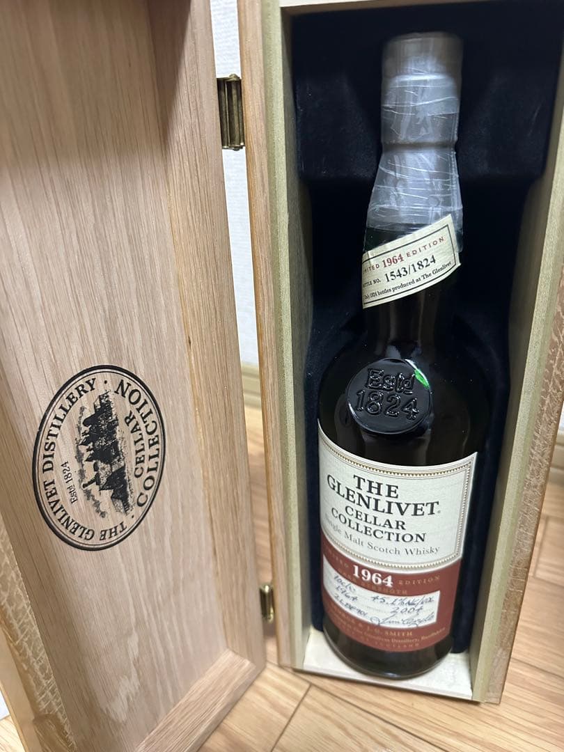 ウイスキー THE GLENLIVET CELLAR COLLECTION 1964