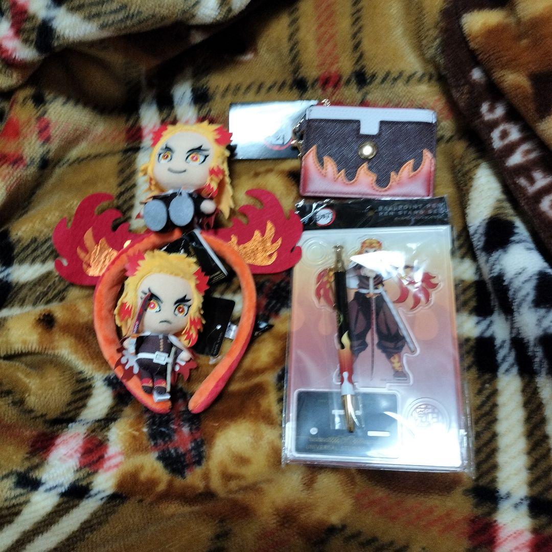 USJ 鬼滅の刃　煉獄杏寿郎 カチューチャ チケットホルダー ４点セット