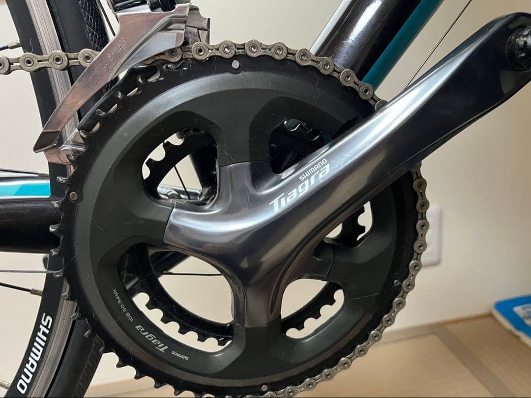 ニシカン 【限定モデル・美品】初音ミクコラボロードバイク