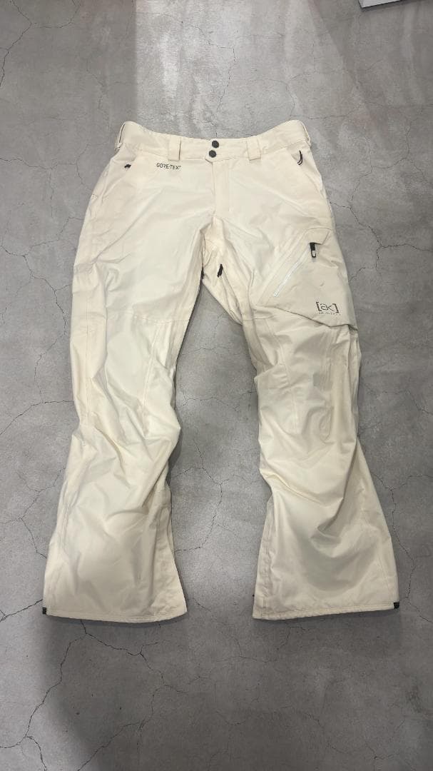 Burton [ak] Swash GORE-TEX 上下セットベージュ値下げ中