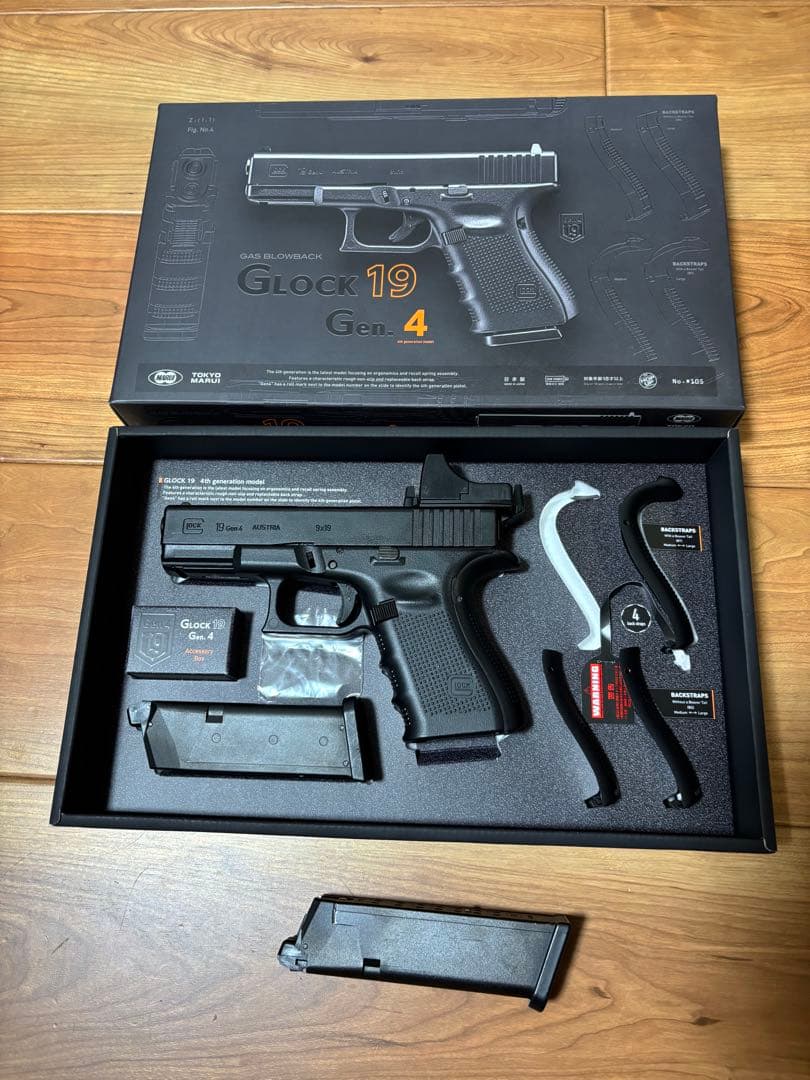 東京マルイ　Glock 19 Gen 4 対策済品　オマケ多数