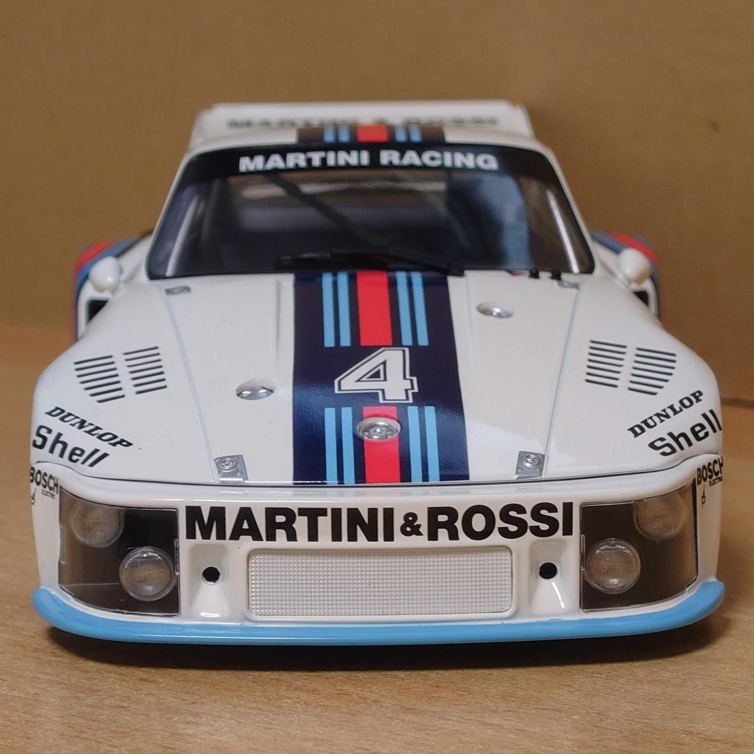 1/18 ポルシェ935 マルティニ #4 6時間耐久 1976 優勝 ノレブ製
