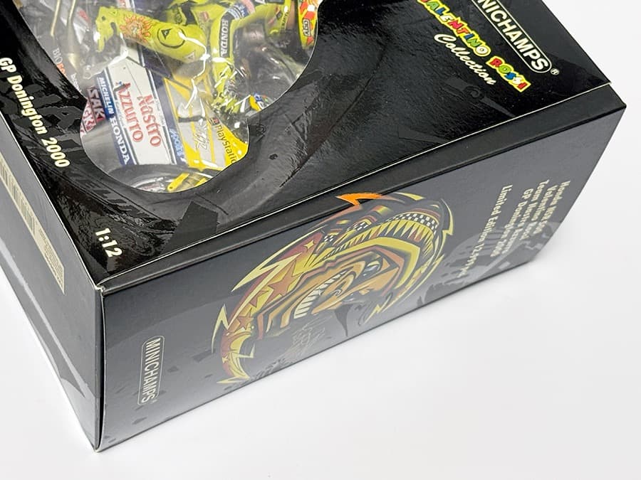 ミニチャンプス 1/12 ホンダ NSR500 ロッシ 2000 フィギュア付