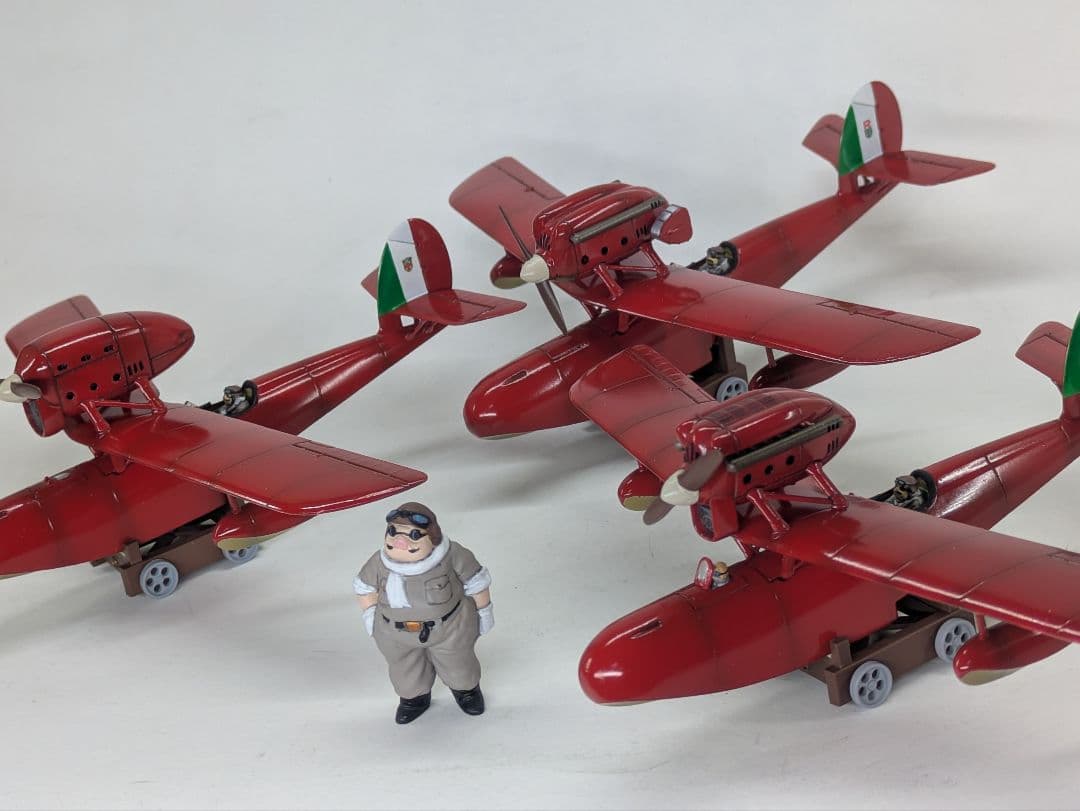 紅の豚　1/72 サボイア3種　プラモデル完成品