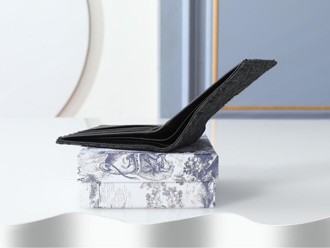 ディオール Dior 二つ折り財布 モノグラム柄