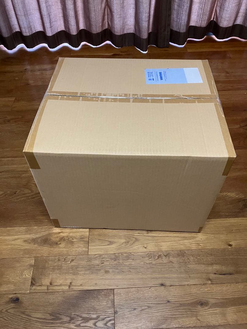 新品未開封、梱包箱伝票跡なし カプコン クリエイターズモデル 黒龍 ミラボレアス