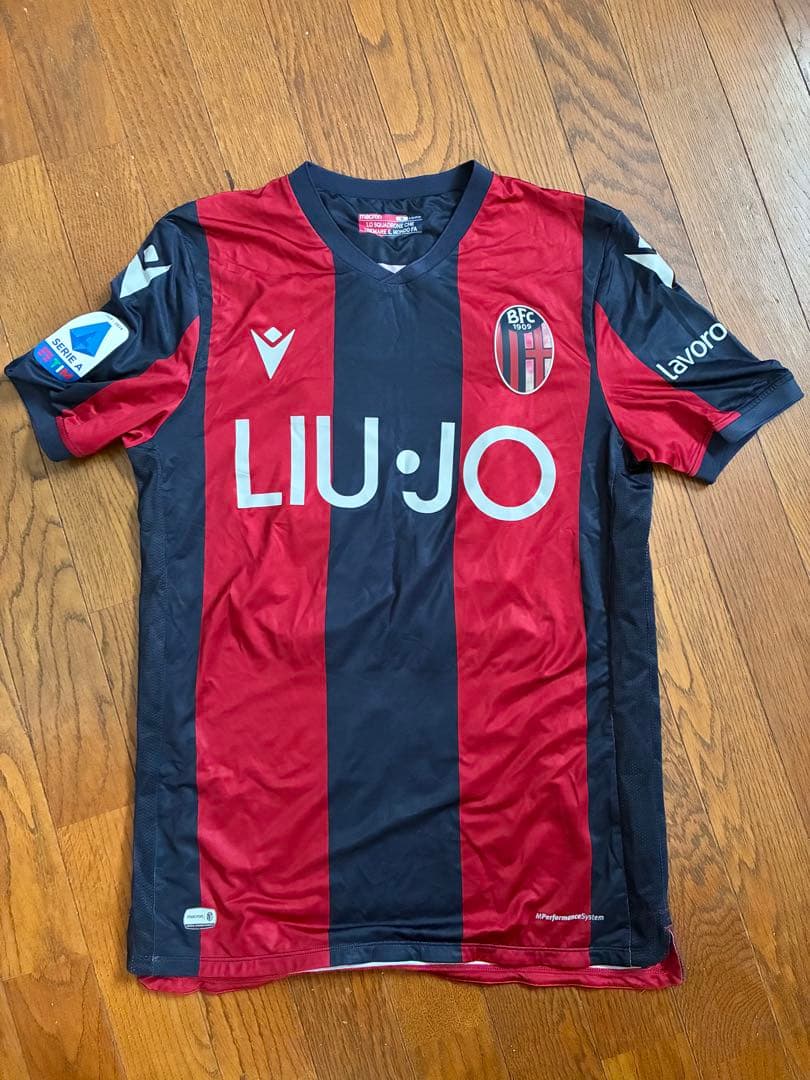 ボローニャFC　冨安選手ユニフォーム