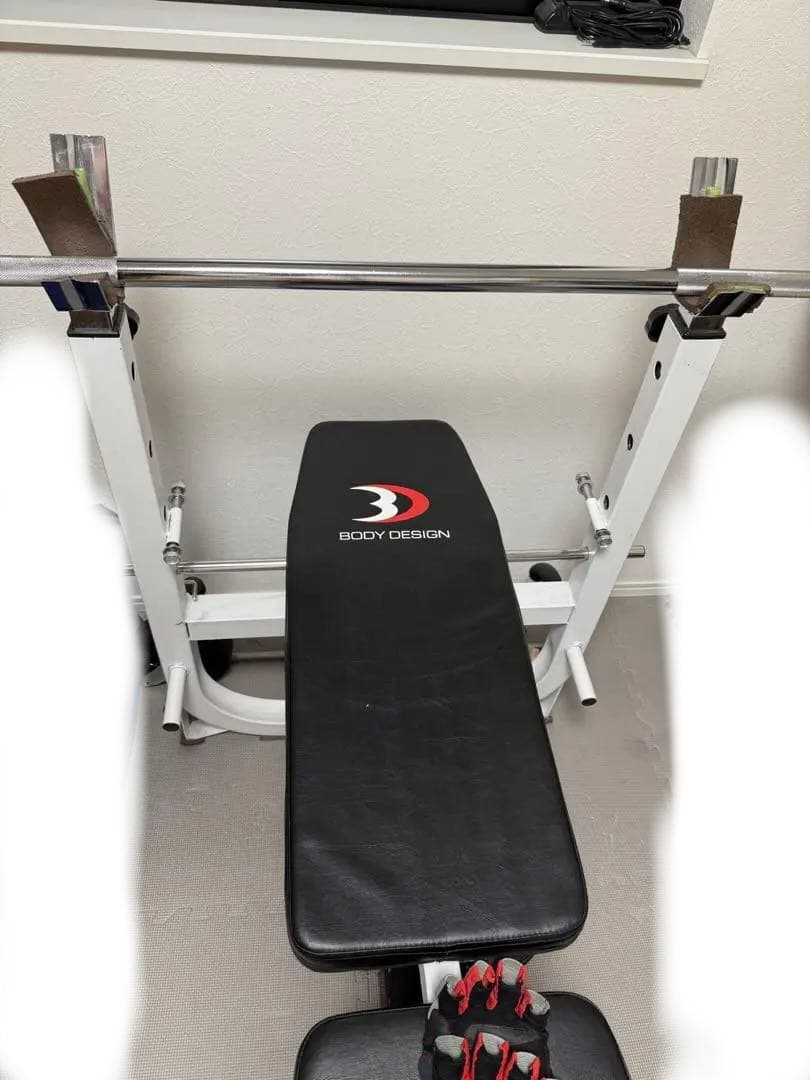 ベンチ台　筋トレマシン　ボディーデザイン