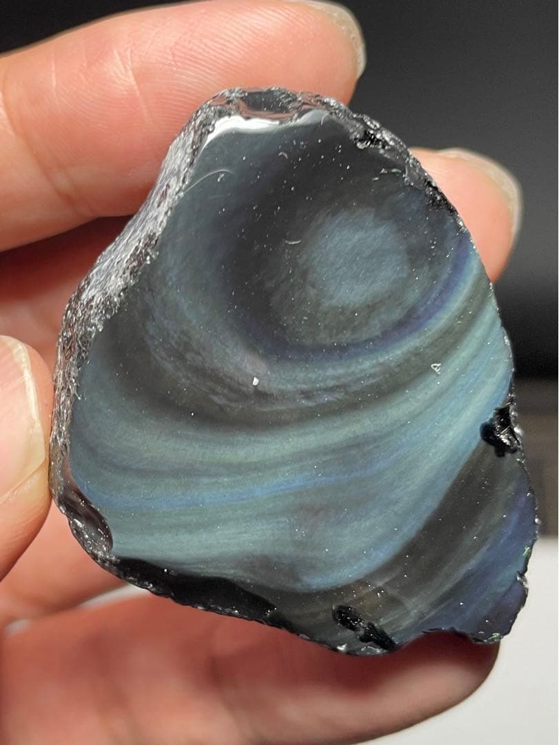 研磨品　十勝石玲瓏　エメラルドグリーンベース　レインボーオブシディアン