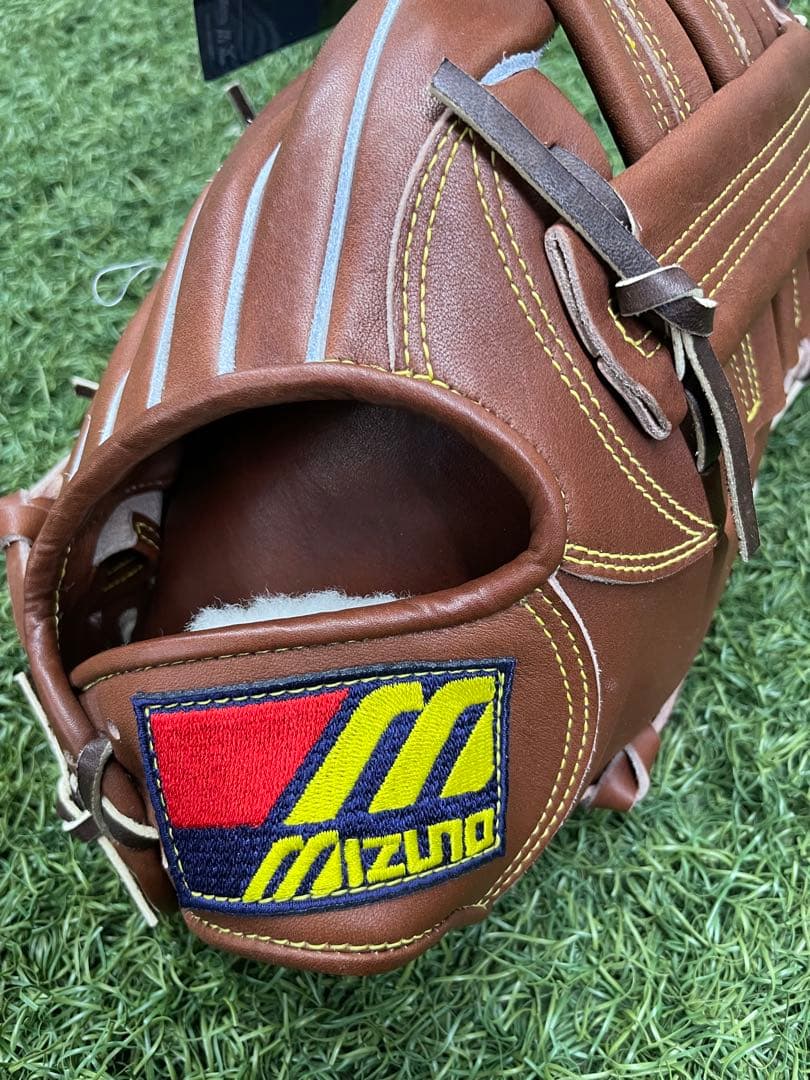 MIZUNO World Win 復刻版硬式グローブ レア　新品未使用 外野手用