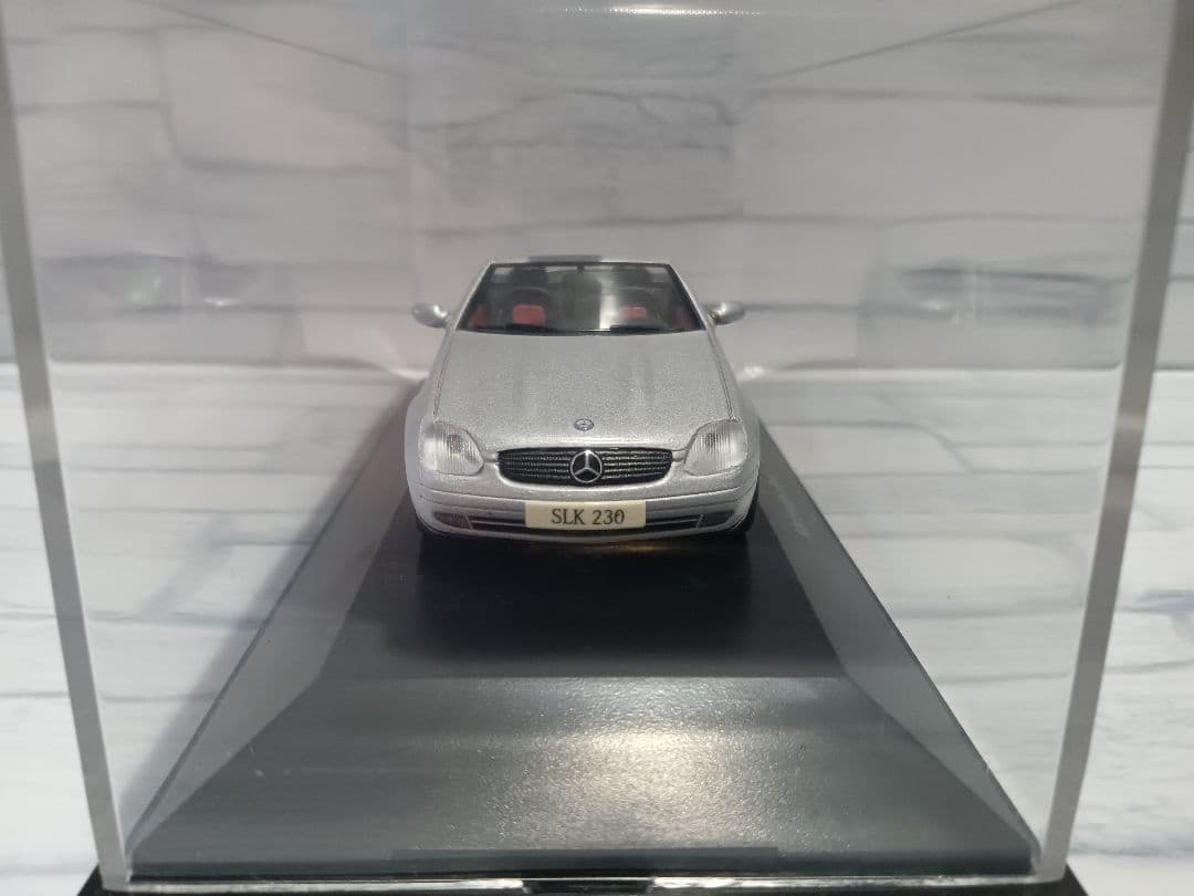 1/43 ベンツ　ディーラー正規モデル　ミニカー　SLK R170 シルバー