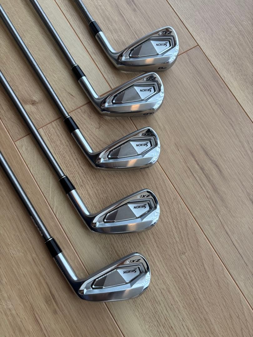 スリクソンzxi5 スチールファイバーi80cw（Ｒ） 6〜PW（5本セット）