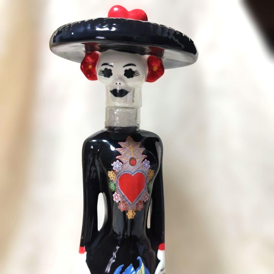 ドーニャ・セリア アネホ 40度 750ml 正規品　テキーラ【展示品】