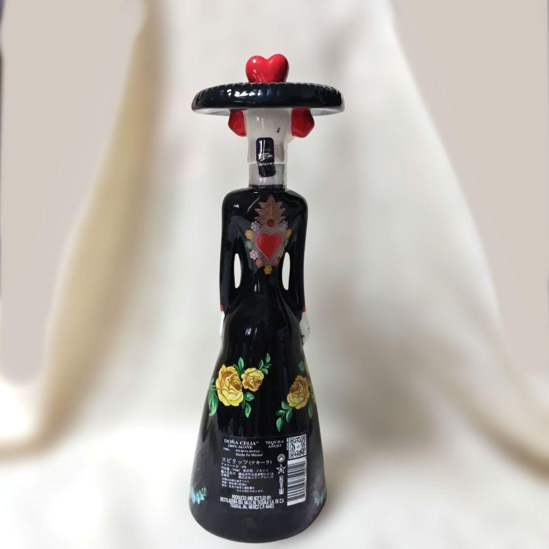 ドーニャ・セリア アネホ 40度 750ml 正規品　テキーラ【展示品】