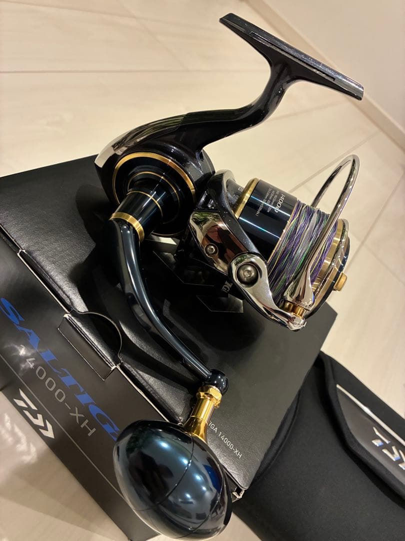 ソルティガ 未使用品DAIWA 20SALTIGA 14000-XH ダイワ