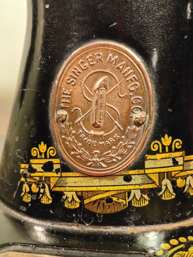 縫うためのアンティークミシン　シンガー　スフィンクス　手回し　整備済み絶好調