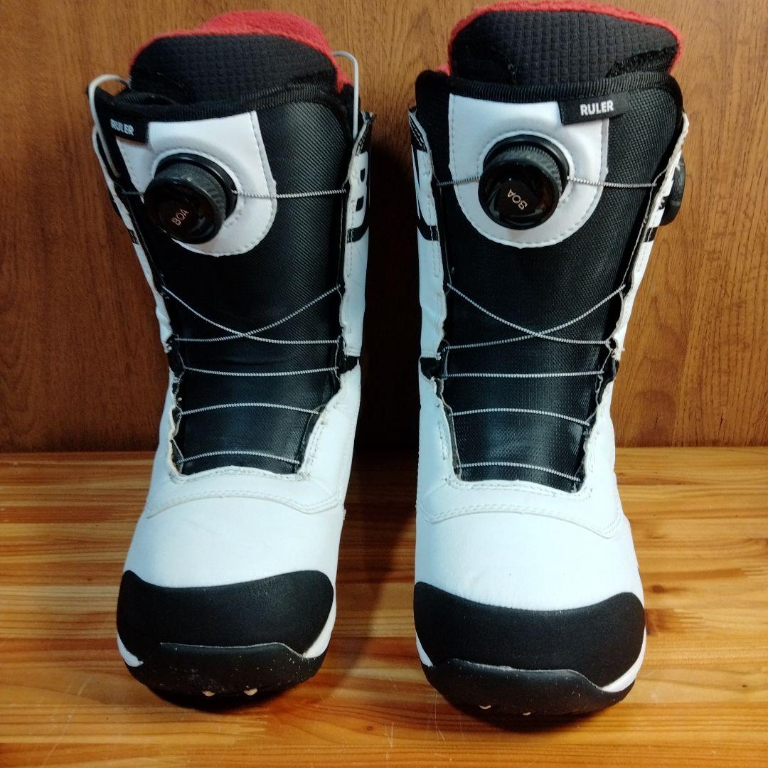 美品　BURTON　バートン 　スノーボードブーツ　送料無料 26064