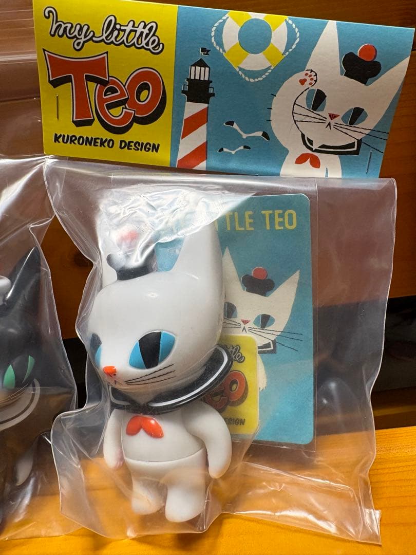 My Little Teo 黒ねこ意匠　黒猫　白猫　二体セット　ソフビ