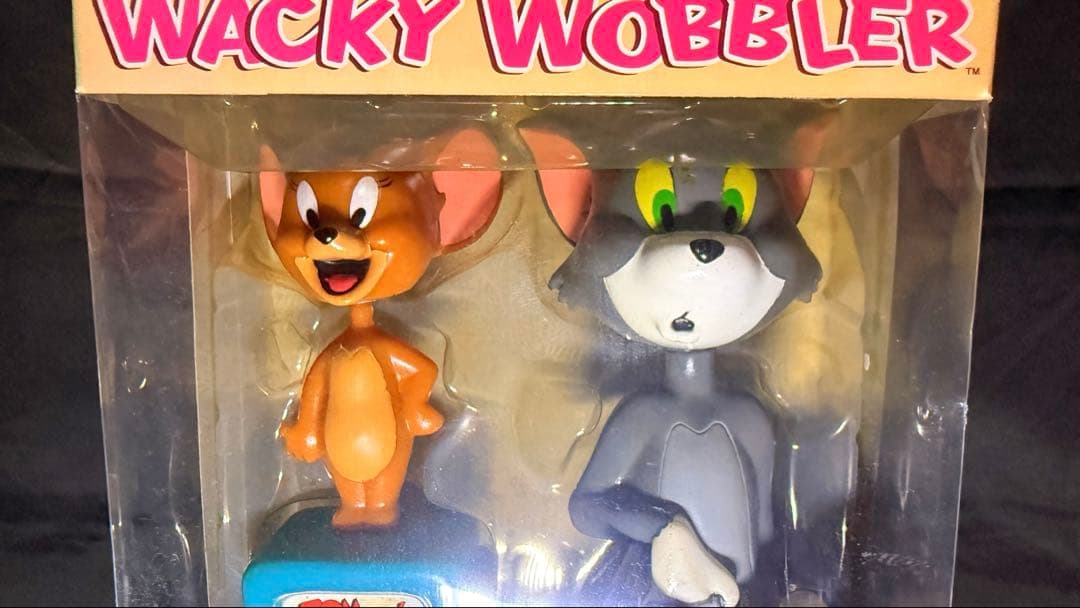 WACKY WOBBLER トムとジェリー