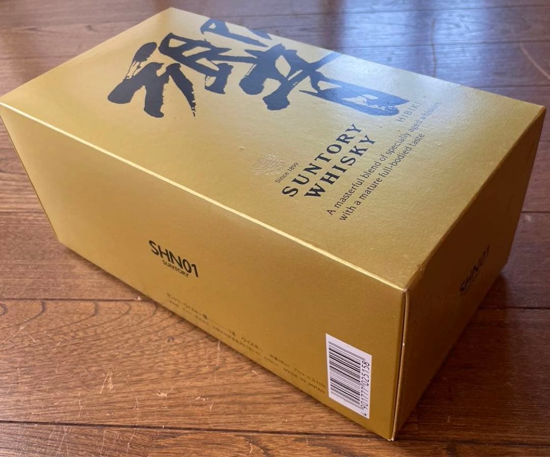 響　SUNTORY WHISKY SHN01