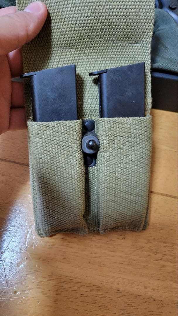 東京マルイ M1911A1 ガスガン 予備マガジン2個 マガジンポーチセット