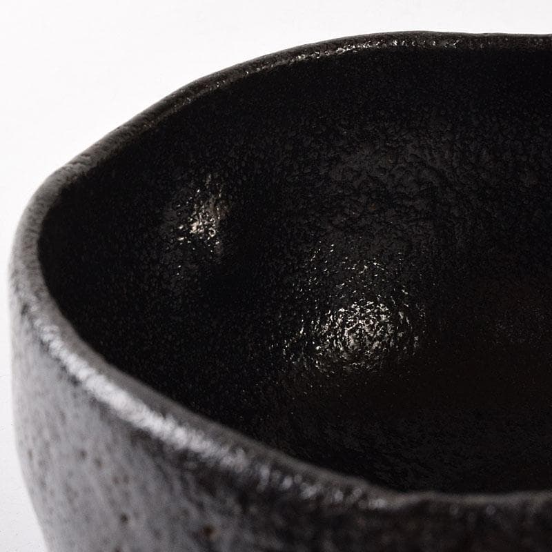 茶道具　九代楽吉左衛門　了入作　黒楽茶碗　十二代楽吉左衛門極め箱　M　R8353