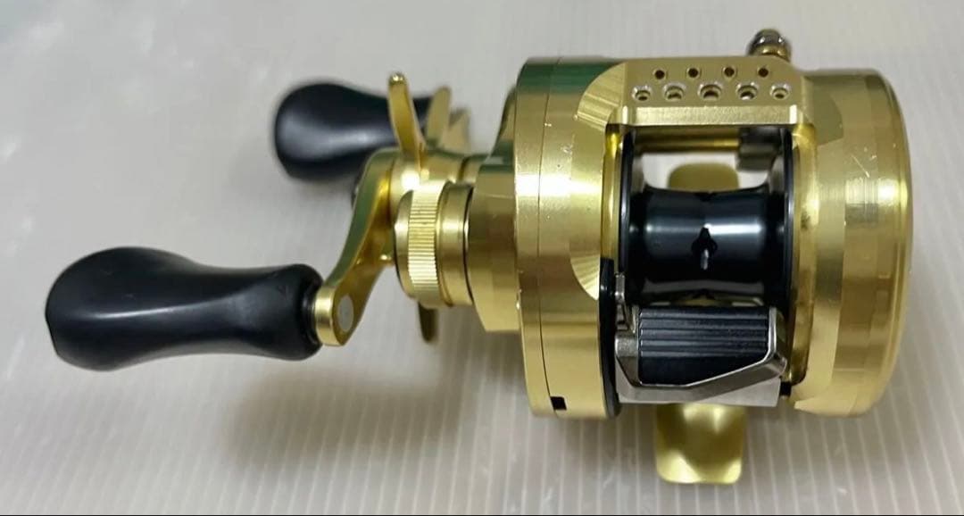 シマノ 21 カルカッタ コンクエスト 201HG 左　レフト SHIMANO