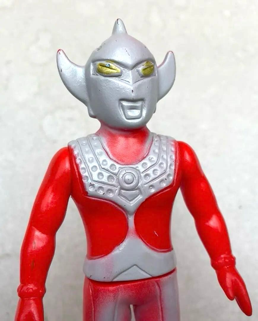 ウルトラマンタロウ風　パチ　無版権　ソフトビニール人形　公開当時品