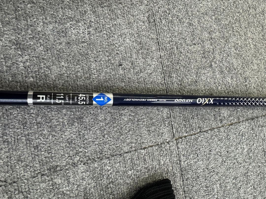 ゼクシオ ナイン　ドライバー 11.5度　R 左　ヘッドカバー付き