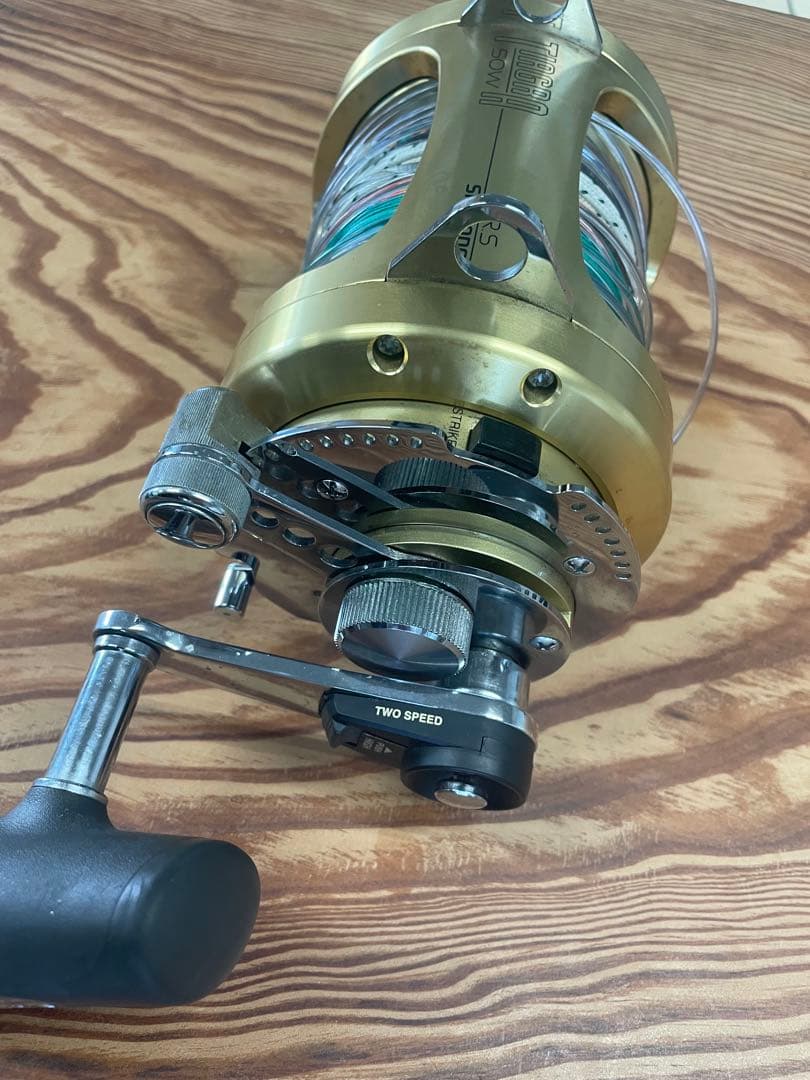 TIAGRA 50W LRT 二速ギア付きリール　SHIMANO シマノ