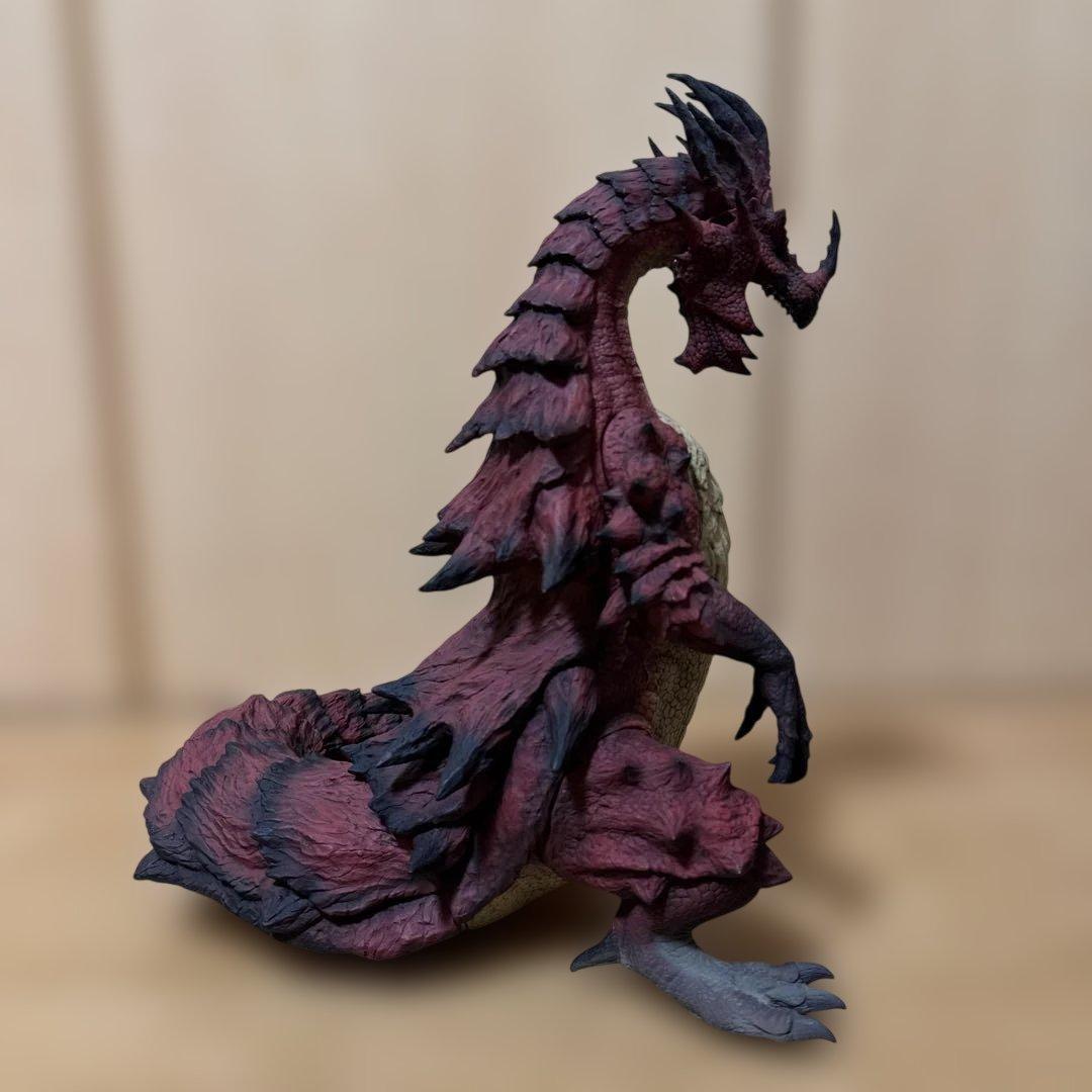 【ラオシャンロン GIGA SOFVI 】 モンスターハンター フィギュア