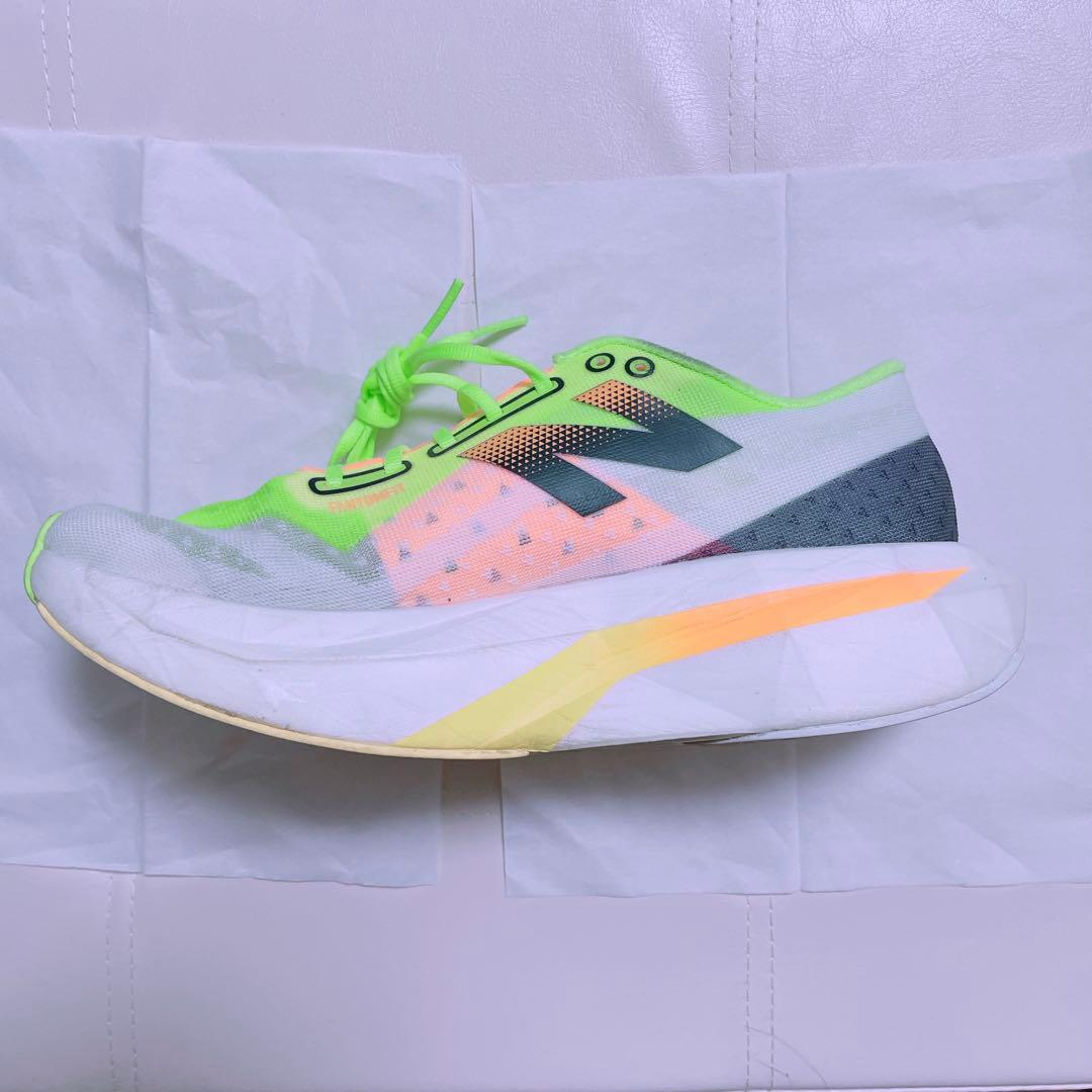 【24.5cm】FuelCell SuperComp Elite v4