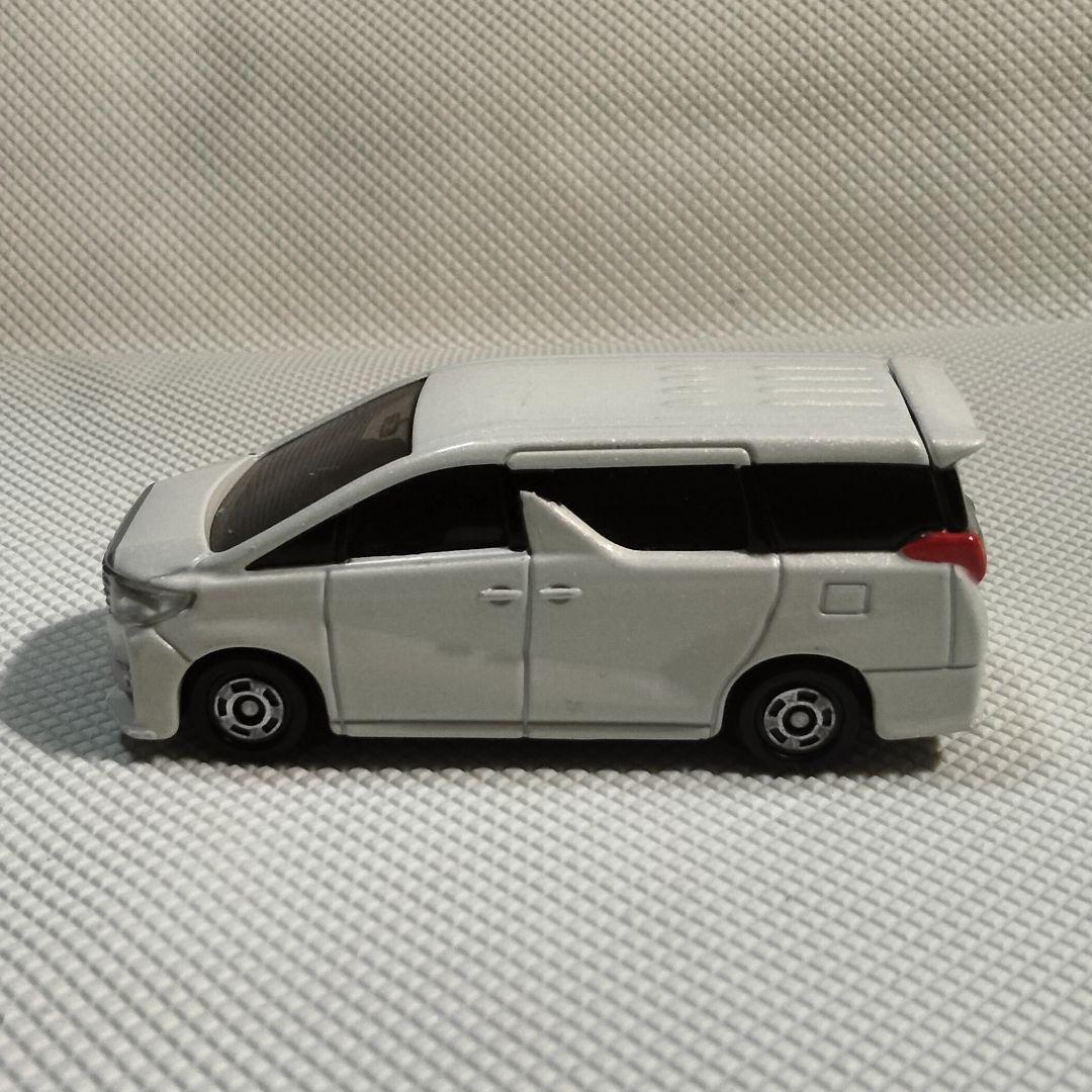 5548 トミカ 2015年 トヨタアルファード 1/65