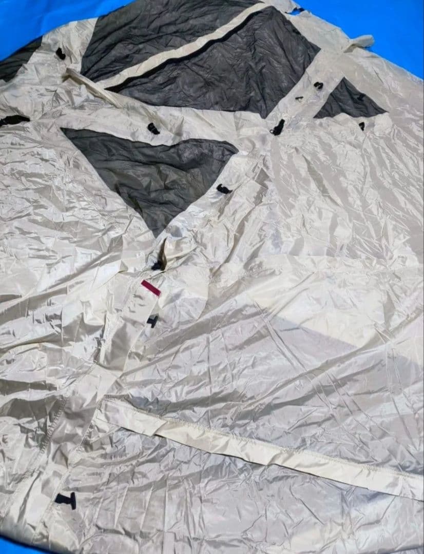 ほぼ未使用　リビングシェルロング Pro. アイボリー TP-660IV