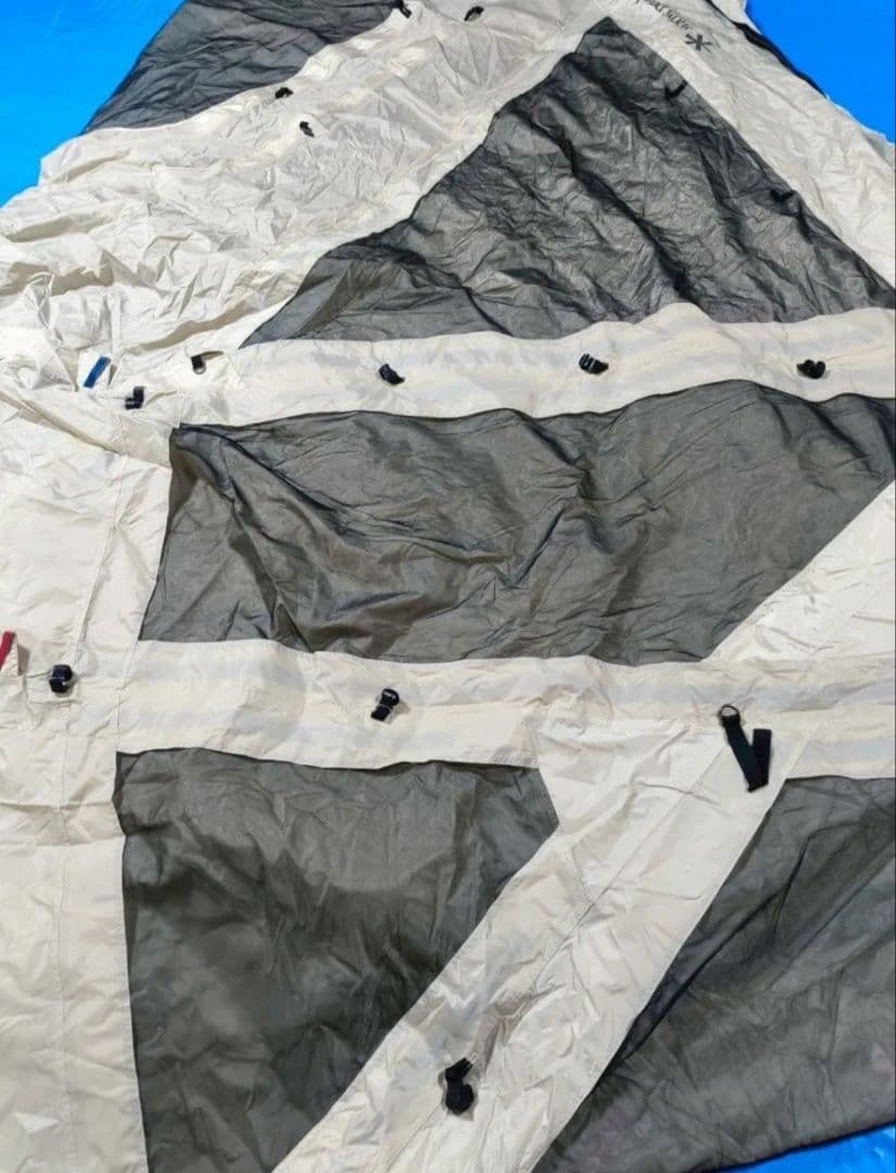 ほぼ未使用　リビングシェルロング Pro. アイボリー TP-660IV