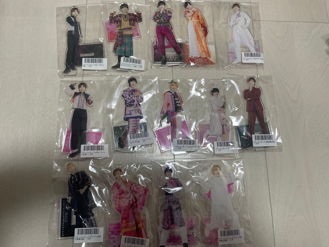 パンダドラゴン　なぎ　アクリルスタンド