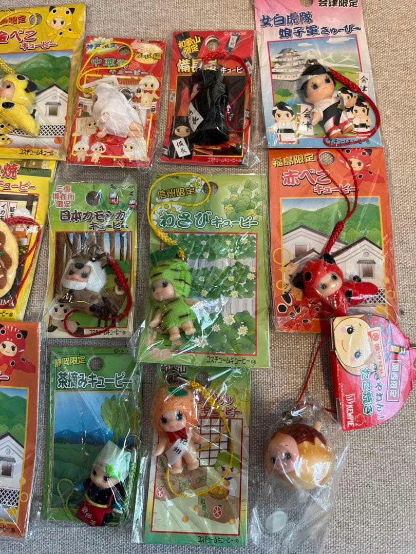 ご当地キューピーセット未開封　おまけ付き