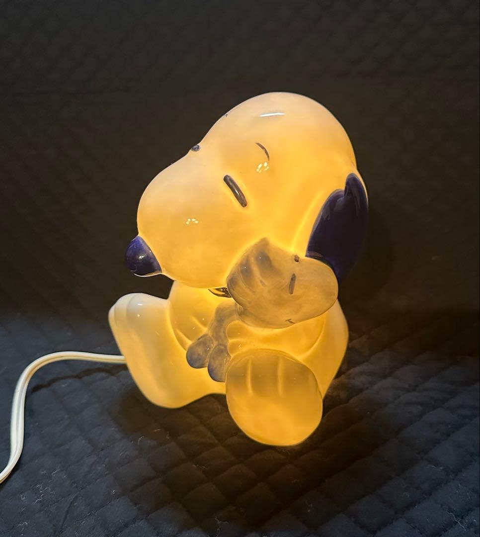 スヌーピー＆ウッドストック 陶器製テーブルランプ