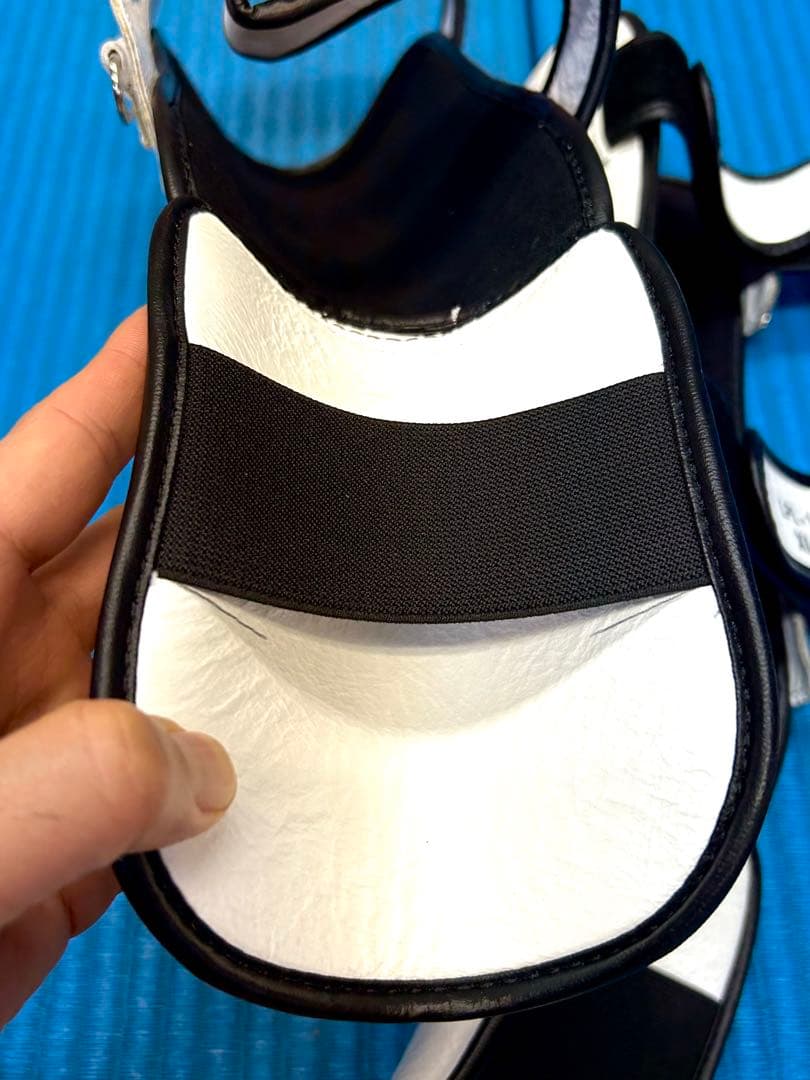 Windy レガース LPL 本革 本格的 ウィンディ キックボクシング 白